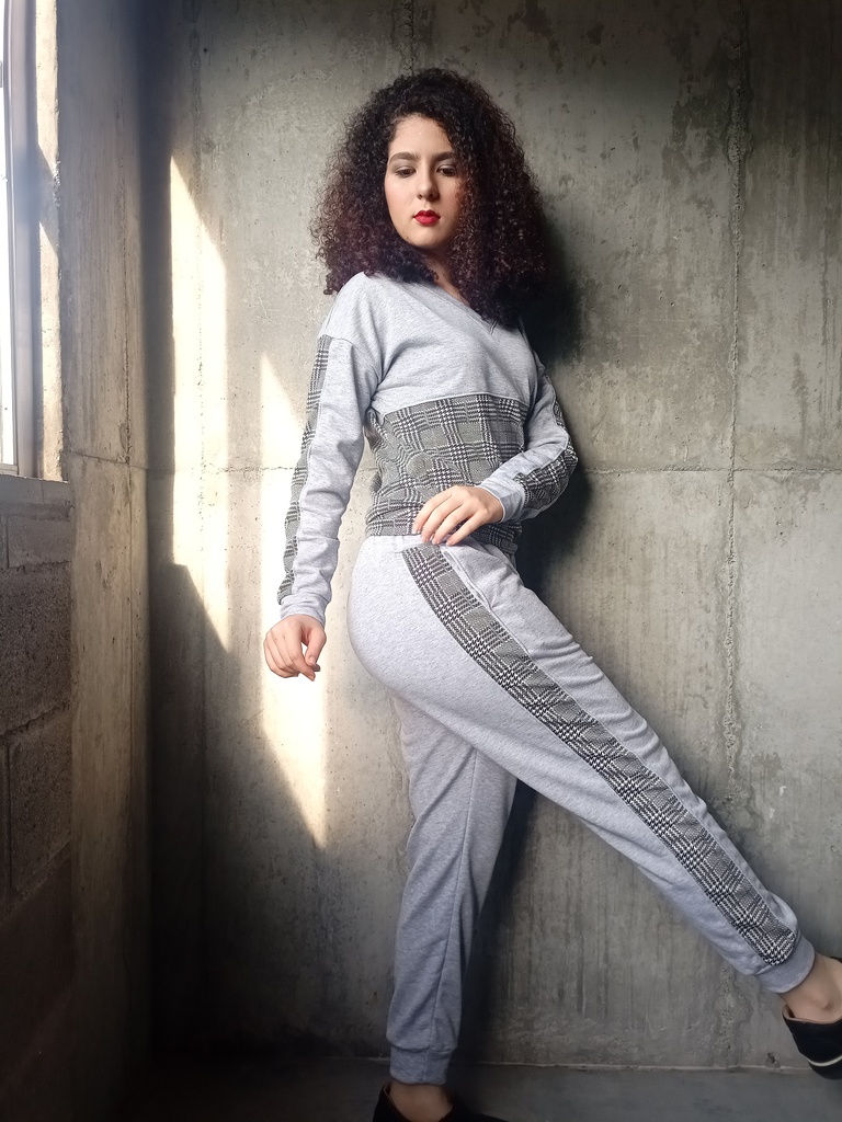 CONJUNTO LETTERBLEND HARMONY