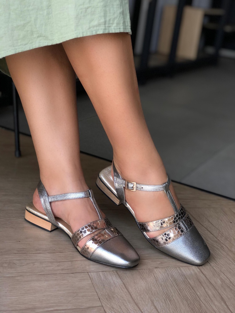 ZAPATO PLANO PLATEADO