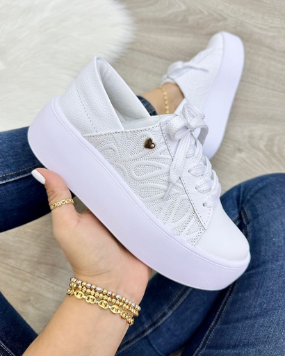 TENI EN CUERO BLANCO